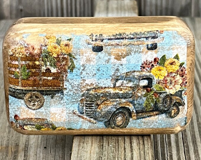 4" Fall Themed Wooden Decoration - Farmhouse - Rustic - Country - Fall Truck - Tier Tray - Accent Piece - Handmade