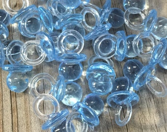24 - Blue Acrylic Baby Chupete Favores - Charms - Baby Boy - Juegos/Decoraciones/Regalos Etiquetas/Favores/Álbum de Recortes/Adornos - Baby Shower