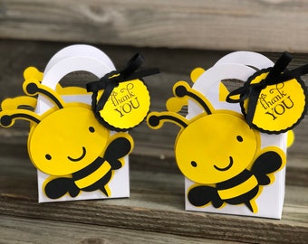 Set of 12 - Yellow and Black BUMBLE BEE Favor Bags with Handles-Baby Shower/Birthday Party - Favors - Treat Bags- Decorations/Gender Neutral