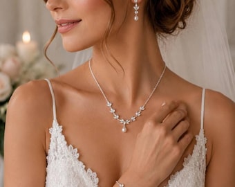 Minimalist Freshwater Pearl Jewelry Set, Leaf Diamond Pearl Necklace and Earrings, Bridal Wedding Jewelry Set, Bridesmaid Gift, Gift for Her