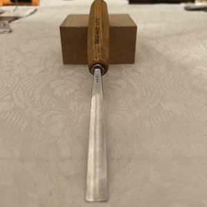 Pfeil Swiss Made # 4 / 12 Carving Gouge Sharp Excellent Condition