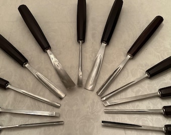 12 Gouge Carving Set W/ Case.  Hand Made Professionally Sharpened