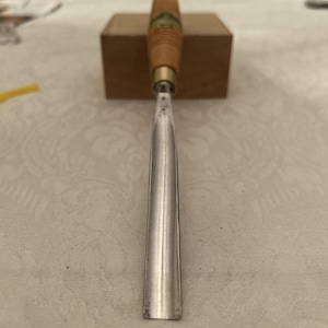 Dłuto rzeźbiarskie Henry Taylor Straight # 6 / 14 mm, w doskonałym stanie, ostre