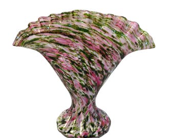 VTG Fenton art glass 1960s fan vase pink green vasa murrhina pattern.