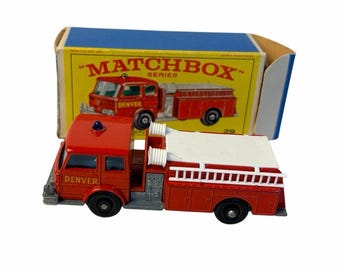 VTG Lesney Matchbox #29 Fire Pumper Truck in original box.1960s diecast toy