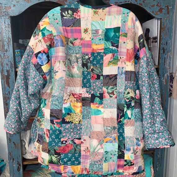 Heavy PATCHWORK QUILT JACKET Cottagecore - image 3