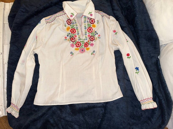 Long Sleeved EMBROIDERED HUNGARIAN PEASANT Top Bl… - image 4