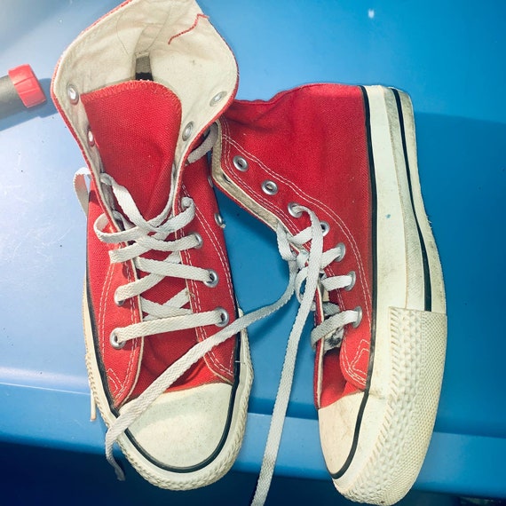 CONVERSE MADE In USA Red Hightop Chuck Taylor Snea