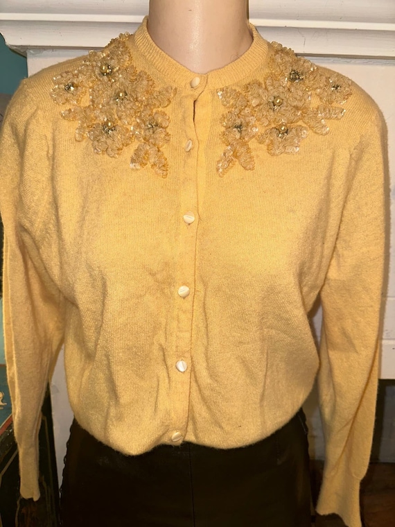 50's 60's  BEADED CASHMERE Cardigan SWEATER