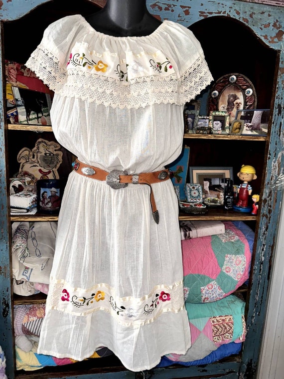 EMBROIDERED Ruffled GAUZE PEASANT Dress w/ Lace & 