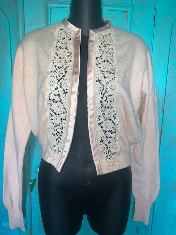 Incredible 40s-60s HADLEY CASHMERE LACE Inset Sati