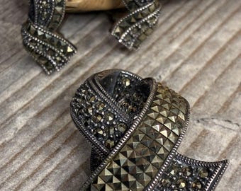 Vintage Judith Jack Sterling Silver Marcasite Ribbon Brooch & Clip-On Earrings