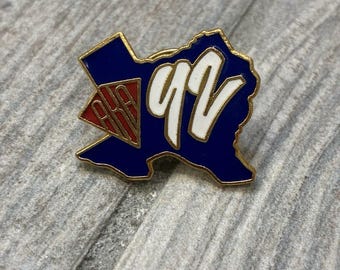 Vintage 1992 Kite Fliers Association 15Th Annual Convention Lubbock Texas Pin