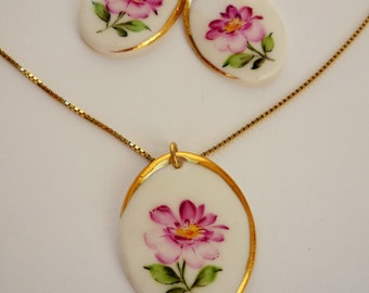 Ceramics jewelry set,hand painted porcelain, Pink meadow flower design