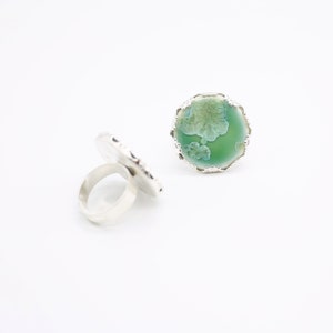Porcelain statement ring &#39;Light Green&#39;