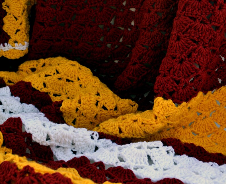 USC Trojans Plush Raschel Throw/Blanket | eBay