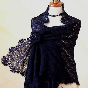 VICTORIA Fine Art Lace Stole PDF Manual image 1