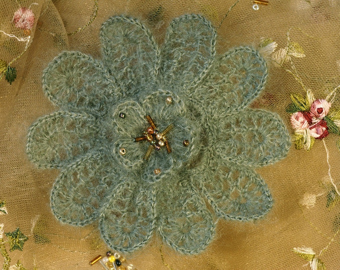 MARGERITE brooch (PDF) crochet pattern