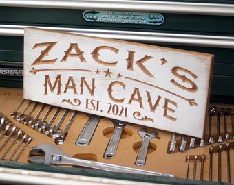 Gifts For Dad Vintage Garage Sign; Personalized Workshop Mechanic Display; Custom Man Cave Decor Art; Carved Wooden Retro Bar; CA2-K