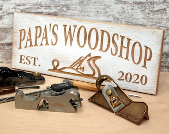 Gifts For Papa Woodworking Sign; Personalized Carpenter Workshop; Custom Grandparent Decor; Carved Wooden Man Cave Display; SD-K