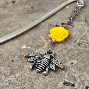 Bee Bookmark, Silver Bee Bookmark, Gift for Book Lover, Honey Bee Bookmark, Metal Bookmark, Beekeeper Bookmark