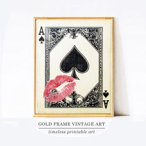 Carta da gioco, stampa con asso di picche, labbra con bacio retrò alla moda, stampa con femme fatale, estetica da appartamento, arredamento per appartamenti, stampa artistica accattivante