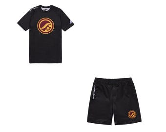 Conjunto de camiseta de compresión y pantalones cortos Shoyoroll Crake para BJJ / Ropa deportiva de poliéster y elastano.