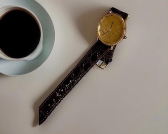 Reloj de bolsillo vintage Lucien Piccard para mujer, 23 mm, tono dorado, necesita pila, tal cual.