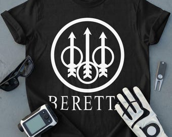 Camiseta com logo de ponta de flecha tática, estampa branca falsa, camiseta estilo atirador, presente ideal para entusiastas de caça e atividades ao ar livre.