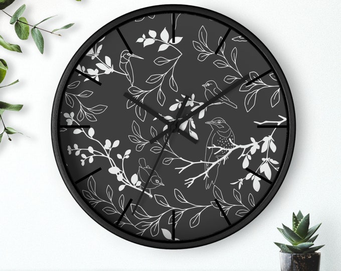 Birds Wall Clock in Gray and White with Wooden Frame, Elegant Wall Clock for Bird Lovers