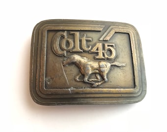 Colt 45 Revolver Firearm Belt Buckle 1977 Indiana Metal Craft, Horse Equestrian Detail