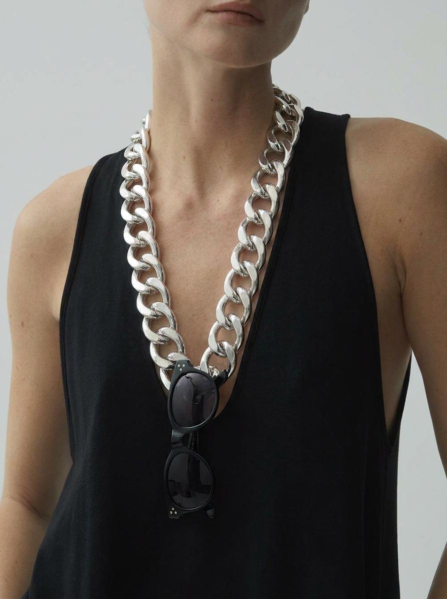 Chunky Silver Chain Necklace with Eyewear Holder | Statement Chain Necklace | Wearable Sunglasses Chain | Minimalist Unisex Jewelry — view 3