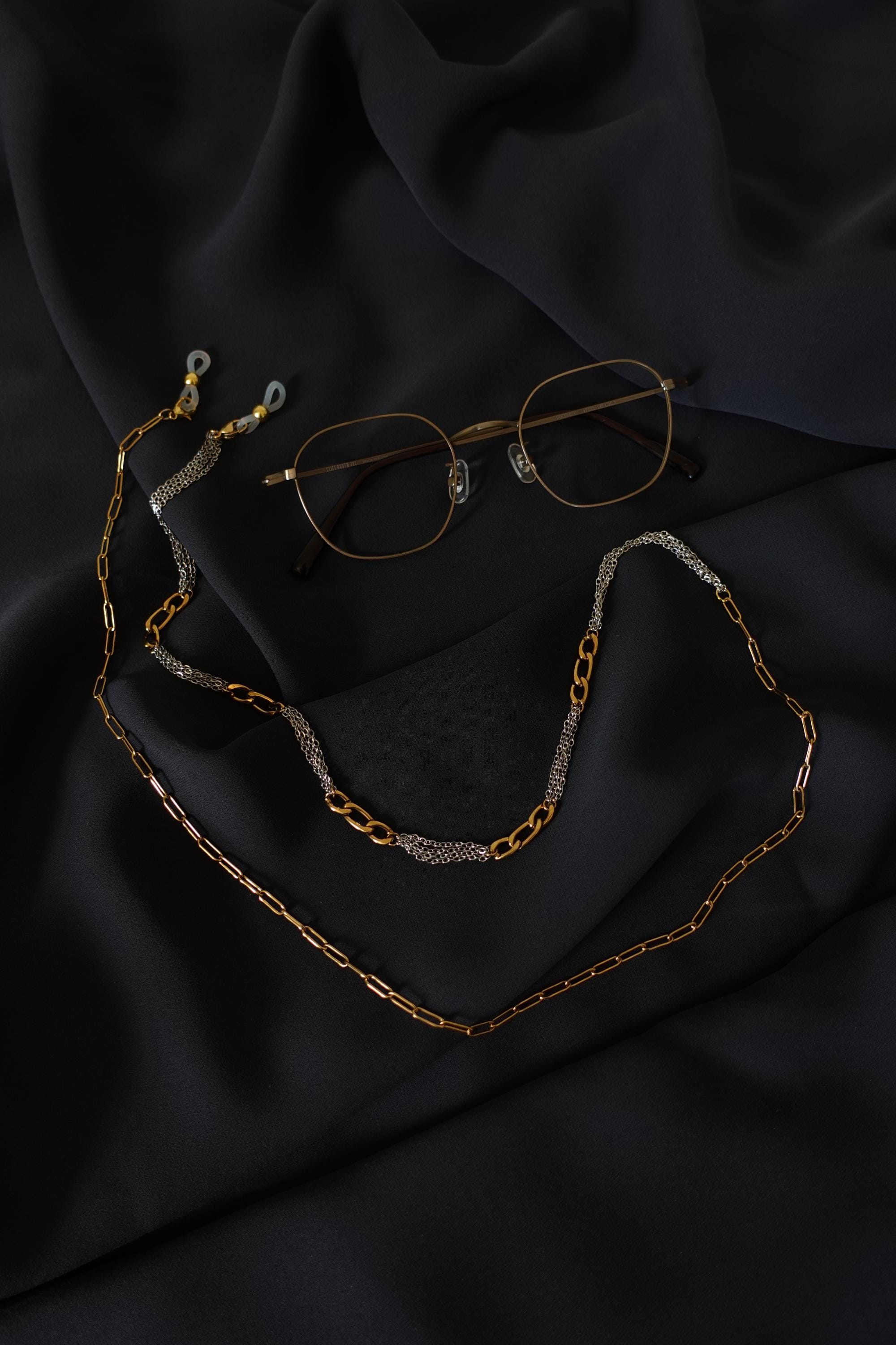 Mixed Metal Glasses Chain | Non-Tarnish 18K Gold Plated Metal | Contemporary Design — view 2
