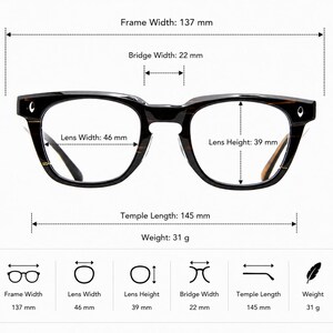May include: Tortoiseshell-patterned eyeglasses with a frame width of 137 mm, bridge width of 22 mm, lens width of 46 mm, lens height of 39 mm, temple length of 145 mm, and a total weight of 31 g. The frame features small silver-toned accents.