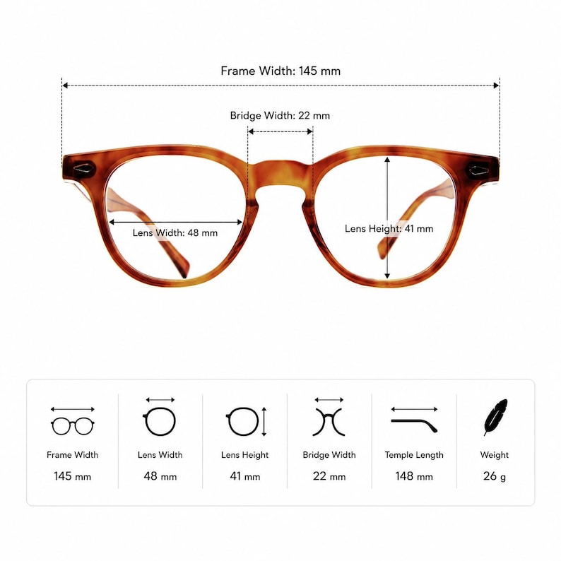 Puede incluir: Gafas marrones con montura de carey con medidas: ancho de montura 145 mm, ancho de lente 48 mm, altura de lente 41 mm, ancho de puente 22 mm, longitud de patilla 148 mm y peso 26 g. Forma redonda cl&aacute;sica.