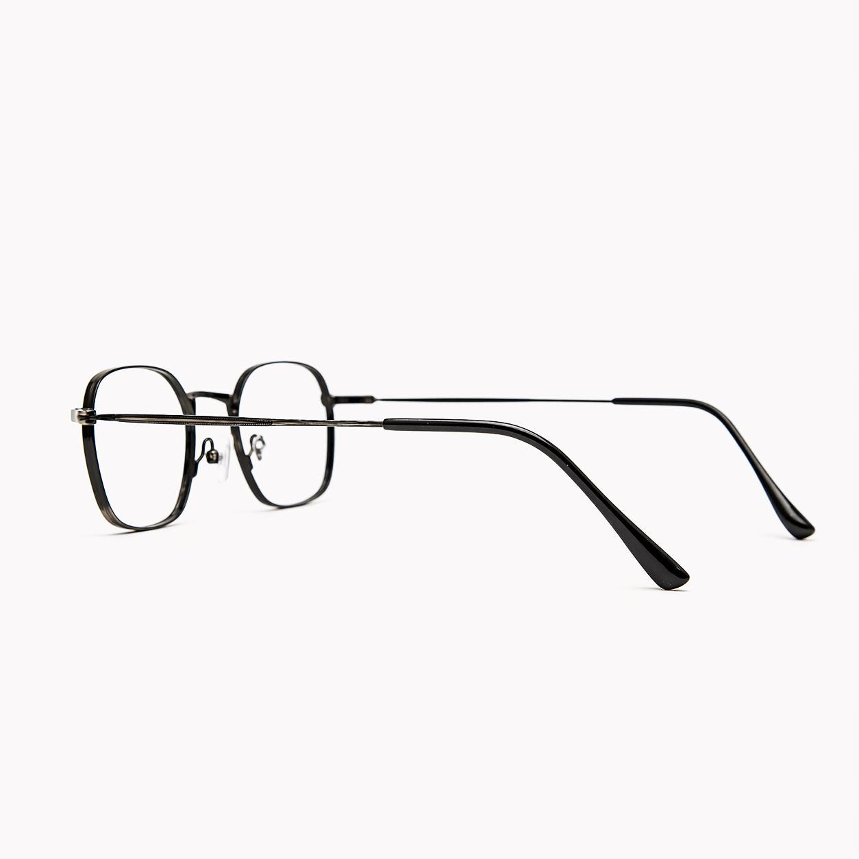 Minimal Metal Eyeglasses – Korean Design, Lightweight Rudted Feel Frame, Everyday Modern Classic — view 3