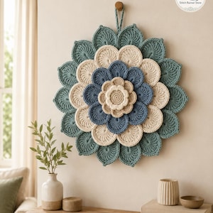 Häkelanleitung für einen Blumen-Wandbehang (PDF), mehrlagiges Blumen-Mandala, Boho-Wanddeko-Häkelmuster, 3D-Blume (Sofort-Download)