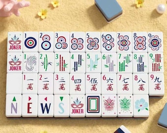 Mahjong americano personalizado / 4 capas de acrílico azul claro, 160 fichas florales con máscara pintadas a mano, regalo navideño para el hogar