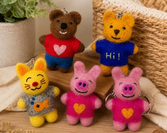Needle Felted Bear Keychain, Wool Animal Bag Charm, Handmade Cottagecore Accessory