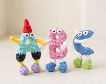 Crochet Alphabet Plush Keychain, Personalized Letter Toy, Kids Room Decor, Educational Gift