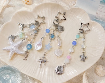 Ocean Starfish Bag Charm: Coastal Keychain with Sea Turtle, Dolphin, Shells – Summer Beach Accessory