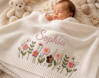 Gepersonaliseerde bloemen babydeken, op maat geborduurd gebreide naamdeken, welkom babykamer aandenken, cadeau pasgeboren