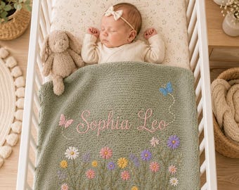 Benutzerdefinierte Pooh Ballon gestickte Babydecke, personalisierter Name gestickte Neugeborenen-Decke, Kinderzimmer-Babypartygeschenk