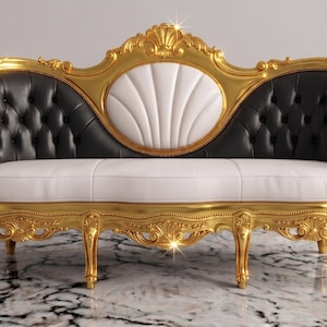Könnte beinhalten: Ein luxuriöses Sofa mit goldenem Rahmen. Es hat schwarze, getuftete Lederseiten, ein weißes Kissen und eine weiße, fächerförmige Rückenlehne. Das Sofa ist ein auffälliges Möbelstück.