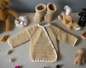 Chaleco y zapatillas de ganchillo