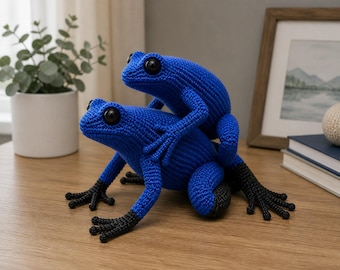 Blue Frog Pair Crochet Pattern, Amigurumi Couple Tutorial (PDF Download)