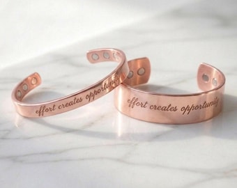 Pulseira magnética personalizada em cobre puro, pulseira de cobre gravada à mão, ajustável para homens e mulheres, joia artesanal para presente.