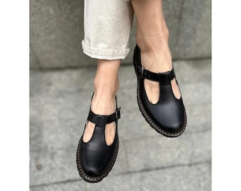 Handmade Black Mary Janes_ Leather T-Strap Flats for Women_Classic Shoes gift for her
