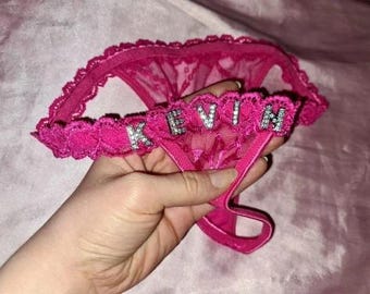 Anpassad namnring med guld- eller silverbokstäver, perfekt festpresent eller årsdagspresent