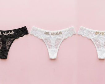 Tanga de encaje personalizada, letras doradas o plateadas, para despedida de soltera.